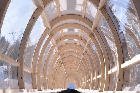 Tarvis (ITA): Sunkid Holzgalerie VARIOS mit Rekordlänge