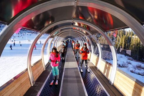 3.500 Personen/h Förderleistung dank Dual-Zauberteppich