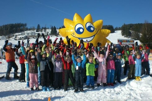 243 METER – Längster Zauberteppich unter freiem Himmel